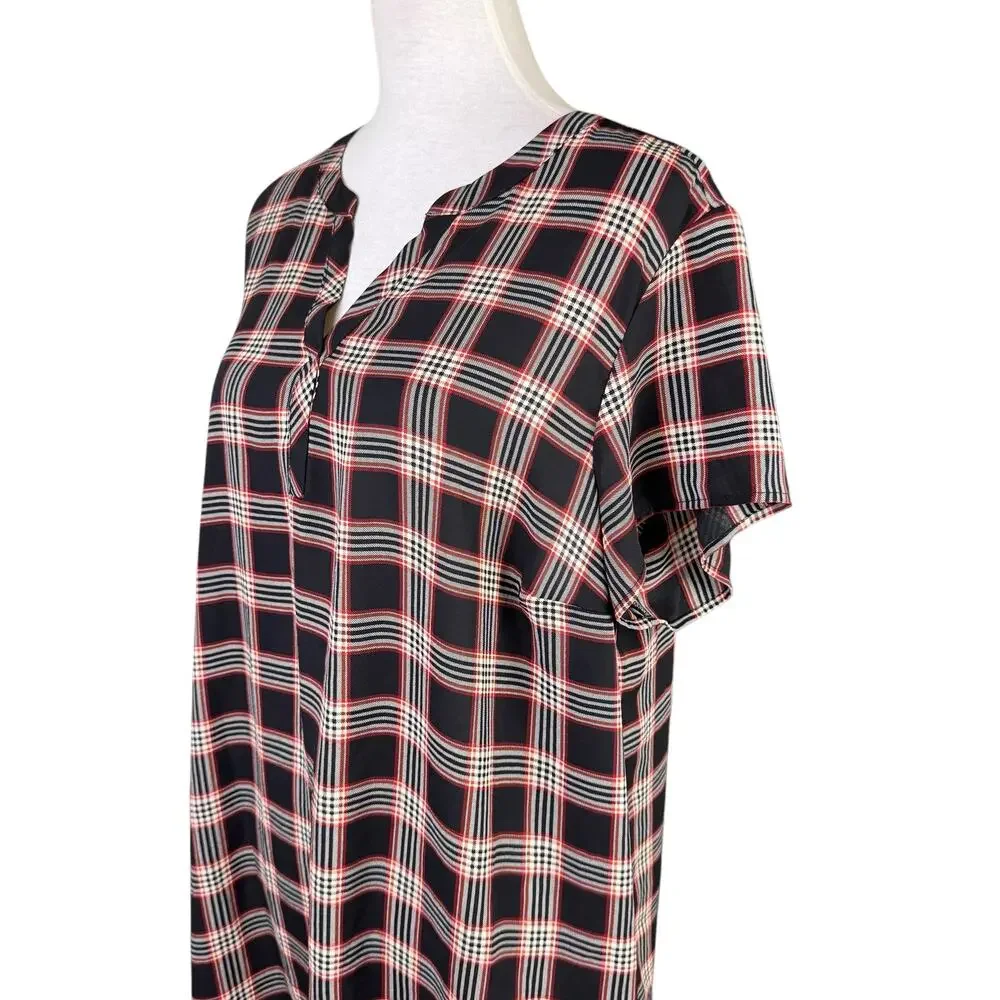 Torrid Sz 2 Georgette Black Red Plaid Short Sleeve Business Casual Tunic Blouse